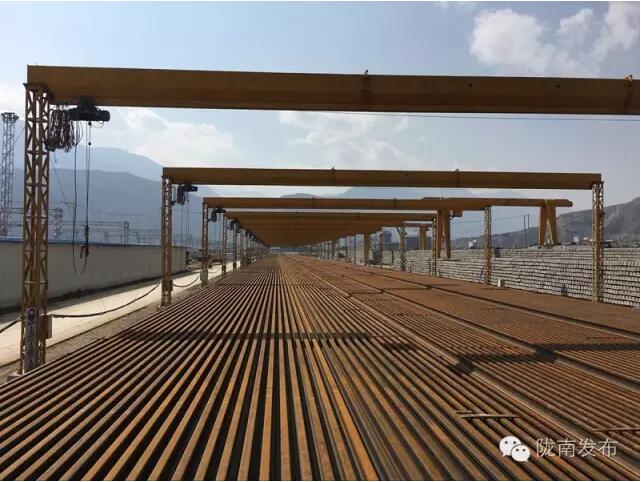 蘭渝鐵路最新進(jìn)展！除胡麻嶺隧道外已全線鋪通