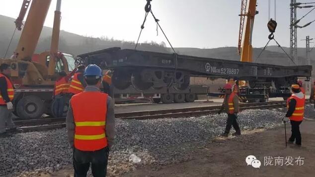 蘭渝鐵路最新進(jìn)展！除胡麻嶺隧道外已全線鋪通