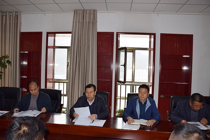 市龍江公司召開全體員工大會，專題傳達(dá)學(xué)習(xí)上級會議精神