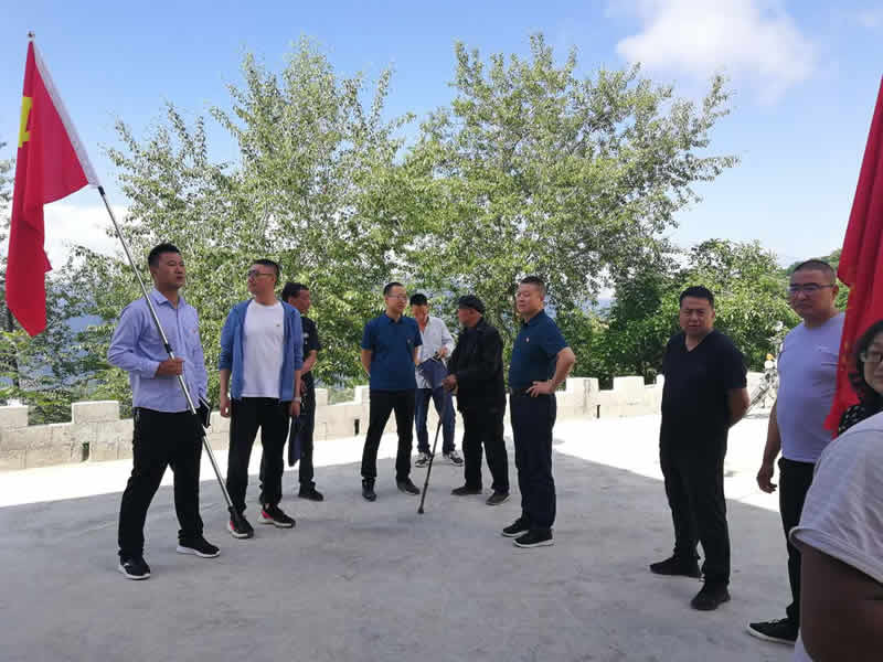 “感黨恩、憶黨史”，--市龍江城鄉(xiāng)發(fā)展集團公司開展慶祝建黨99周年主題黨日活動